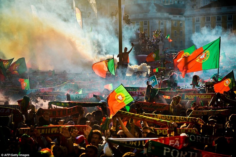 Portugal 1-0 France: Euro 2016 final